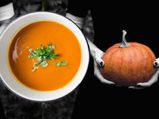 Pumpkin Soup Recipe : বেঁচে যাওয়া কুমড়ো দিয়েই বানিয়ে ফেলুন গরমাগরম স্যুপ! রইল রেসিপি