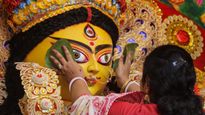 Durga Puja 2023: দুর্গা পুজোয় করুন পান পাতার এই টোটকা, আয় বৃদ্ধি হবে, ফিরবে সৌভাগ্য!