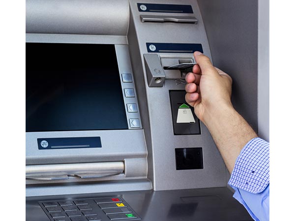 এটিএম-এ কেন উত্তল আয়না থাকে?