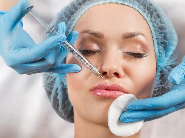 প্লাস্টিক সার্জারি করানোর সময় এইগুলি বিবেচনা করুন