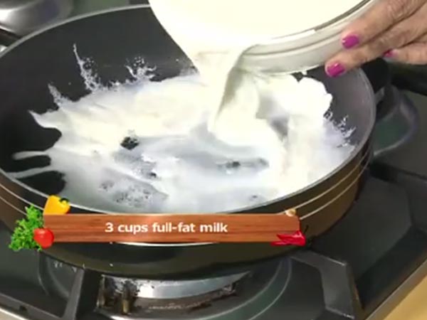 মিষ্টি মুখ হয়ে যাক! মিষ্টি মুখ হয়ে যাক!