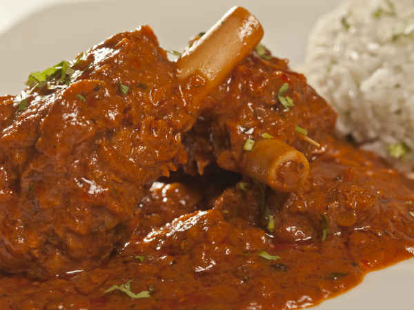 আরে আমরা, মানে বাঙালিরা হোলাম গিয়ে জাত ভ্রমনিক। আরে আমরা, মানে বাঙালিরা হোলাম গিয়ে জাত ভ্রমনিক।