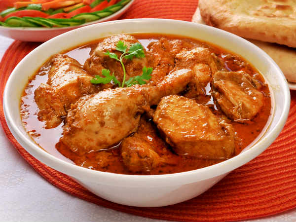 লোক চক্ষুর আড়ালে থাকা এই রাজ্যের বিখ্যাত একটি পদ আজ বোল্ডস্কাইয়ের রান্না ঘরে বানাতে চলেছি। এই পদটি বানাতে প্রয়োজন পরবে মুরগির মাংস এবং প্রচুর পরিমাণে লঙ্কার। লোক চক্ষুর আড়ালে থাকা এই রাজ্যের বিখ্যাত একটি পদ আজ বোল্ডস্কাইয়ের রান্না ঘরে বানাতে চলেছি। এই পদটি বানাতে প্রয়োজন পরবে মুরগির মাংস এবং প্রচুর পরিমাণে লঙ্কার।