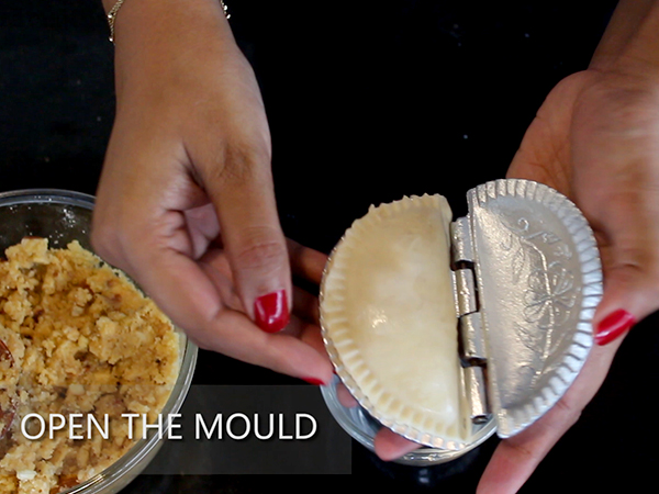 gujiya recipe gujiya recipe