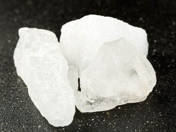 These eight Totke of alum will vanish all trouble from your family and life!