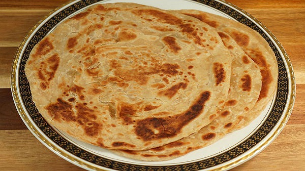 Besan Masala Paratha Recipe