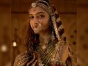 Let's Drool Over Deepika's Padmavati Avatar, Shall We?