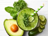 एवोकैडो और खीरे का रस मिला कर पीने के चमत्‍कारी लाभ