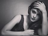 बेहद की इस एक्‍ट्रेस ने ब्‍लैक एंड व्‍हाइट Photoshoot में दिखाया बोल्‍ड स्‍टाइल