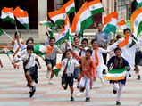 Independence Day Wishes in Hindi : इस स्वतंत्रता दिवस पर भेजें ये देशभक्ति संदेश और मनाएं आजादी का जश्न