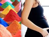 गर्भवती हैं तो ज़रा संभलकर खेलें होली, वरना पड़ेगा पछताना