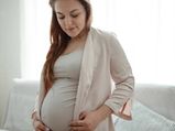 जानिए प्रेग्नेंसी के दौरान गर्भ में बच्चे की हलचल महसूस करना क्यों है जरूरी?