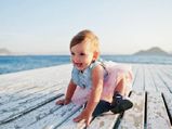 Parenting Tips: नवजात बच्चे के लिए सर्दी की धूप हैं जरूरी, जानिए इसके फायदे