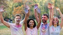 Holi 2023: होली के रंगों से दूर भागते हैं आप, एक बार जरूर जान लें होली खेलने के ये मेंटल हेल्थ बेनिफिट्स
