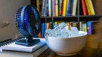 DIY: इस सस्‍ते जुगाड़ से बनाएं पंखें और बर्फ का AC, बहुत ही आसान है तरीका