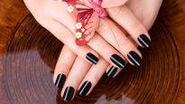 Acrylic Vs Gel Nails: एक्रिलिक या जेल नेल्स एक्सटेंशन कौन सा है सही, जानिए दोनों में अंतर