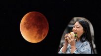 Chandra Grahan 2023: चंद्र ग्रहण के दौरान आप भी करते हैं भोजन, तो पहले जान लें इसके नकारात्मक प्रभाव