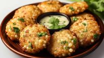 Sabudana Vada Recipe: नवरात्रि व्रत के फलाहारी में जरुर बनाएं साबूदाना वड़ा, आसान है रेसिपी