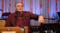 Krishna Das Quotes: विराट-अनुष्का यूं नहीं हुए कृष्ण दास के दीवाने, उनके विचार जान आप भी हो जाएंगे फैन