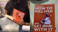Viral Video: मेट्रो में लड़की पढ़ रही थी 'How to Kill Men...', नाम देख सहमे यात्री, बोले- अगली 'सिया-मुस्कान'