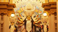 Durga Puja Pandals in Delhi NCR: ये हैं दिल्ली-एनसीआर के टॉप 10 दुर्गा पूजा पंडाल, इस नवरात्रि जरूर करें दर्शन