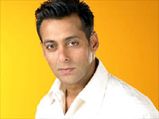 Salman unveils his statue at Madame Tussauds