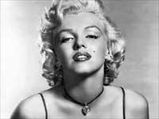 Kate Moss's Marilyn Monroe-Style Portraits For Sale