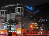 The 'Oberon Mall' In God's Own Country