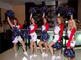 Cheer Leaders Dine At Copper Chimney
