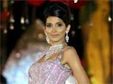 Neeta Lullaâ€™s Wedding Fair-Shagun '09