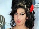 Winehouseâ€™s Lyrics As Wrapping Papers!