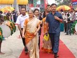India's Tallest Ever Gollu â€“ 27 Ft Rack Of Dolls Unveiled