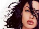 Jolieâ€™s Teen Shoots To Go Under Hammer 
