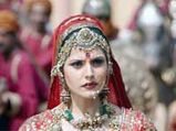 Zarine Khan Poses For 'Sweet Dreams' Photo Shoot