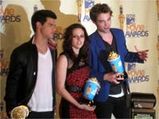 Robert Pattinson Loves The Bad Treatment