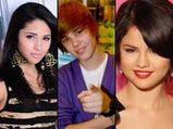 Justin Bieber Dating Two Girls 