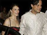 Shane Warne Cheats On Elizbeth Hurley