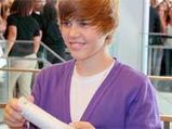 What Is Justin Bieber's Plans For V-Day?