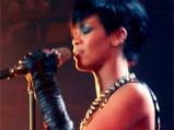 Why Should Rihanna & Colin Date?