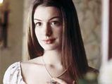 Was Anne Hathaway A Good Host In Oscars?  