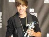 Justin Bieber Gets Too Funny On Internet