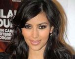 Kim Kardashian Caught Cheating On Kris!