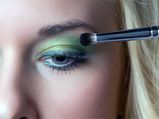 Beautifying Hazel Eyes With Makeup