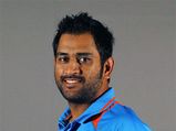 Stylish Hairstyles Of Dhoni!