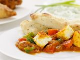 Paneer Capsicum Curry With Roti