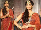 Sonam Kapoor Walks At IIJW 2013 Finale
