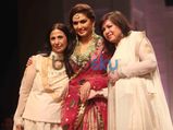 IBFW 2013: Huma Qureshi Walks For Ashima and Leena