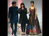 IBFW'13 Finale: Genelia, Ritesh Walk For Neeta Lulla