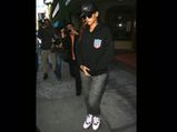  Rihanna Visits Chris Brown At Rehab