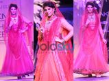 LFW'14: Jacqueline Fernandez Walks For Tarun Tahiliani